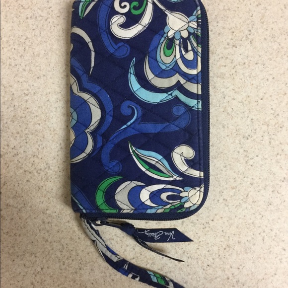 Vera Bradley Wallet/Wristlet BUY TODAY ONLY ❤️ - Picture 6 of 6